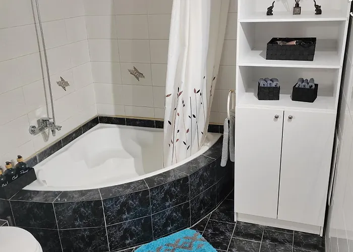 Leyland Agios Nikolaos (Chalkidiki)