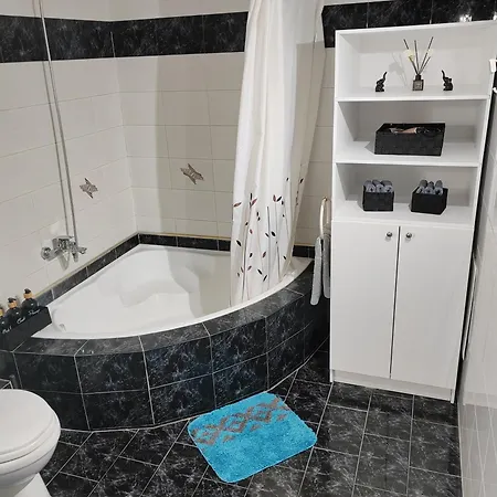 Leyland Agios Nikolaos (Chalkidiki)